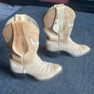 Larry Mahan Cow Fur Women’s Cowboy Boots - Size US 5.5